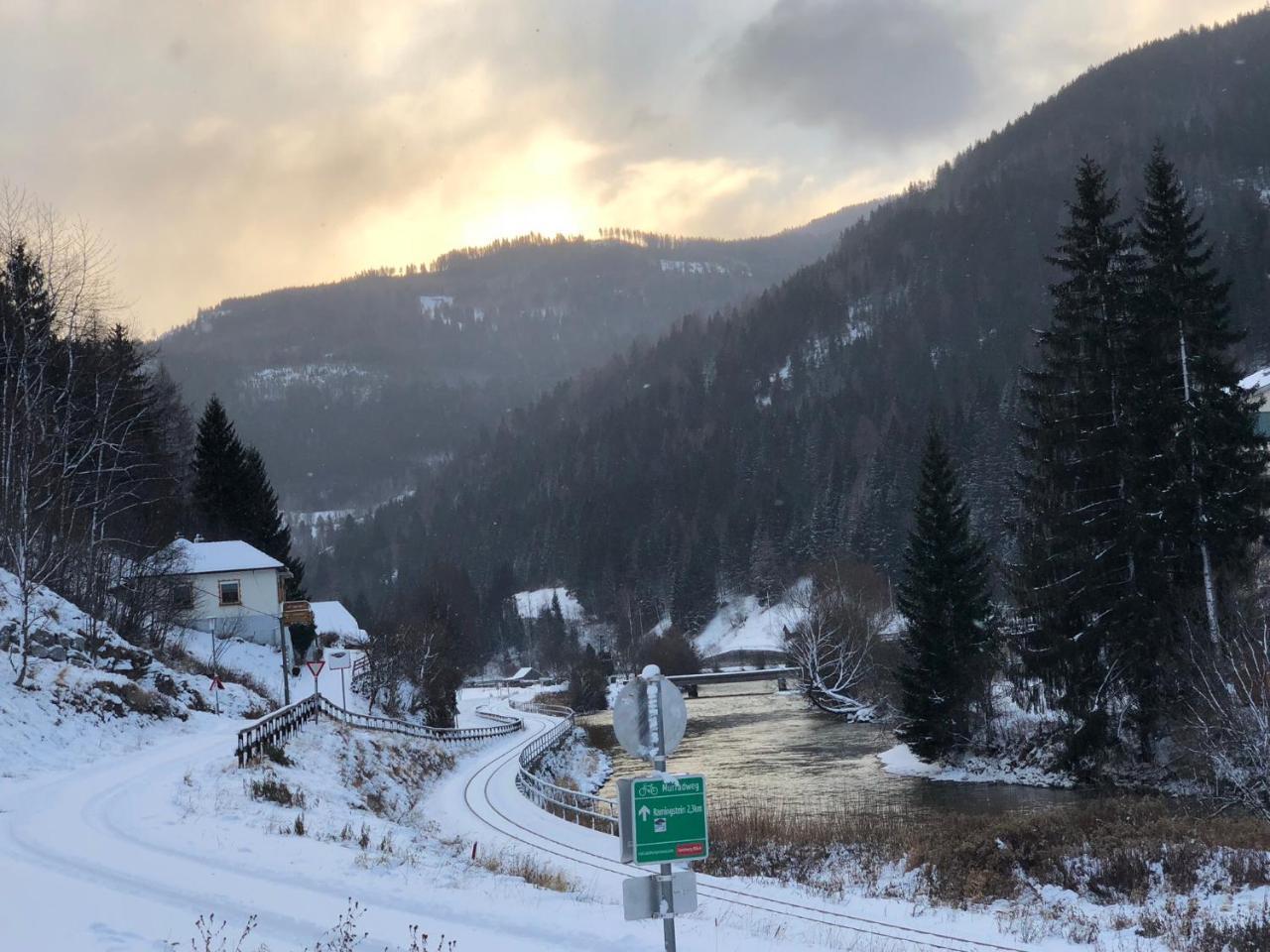 Riverside Ski Apartment Ramingstein エクステリア 写真
