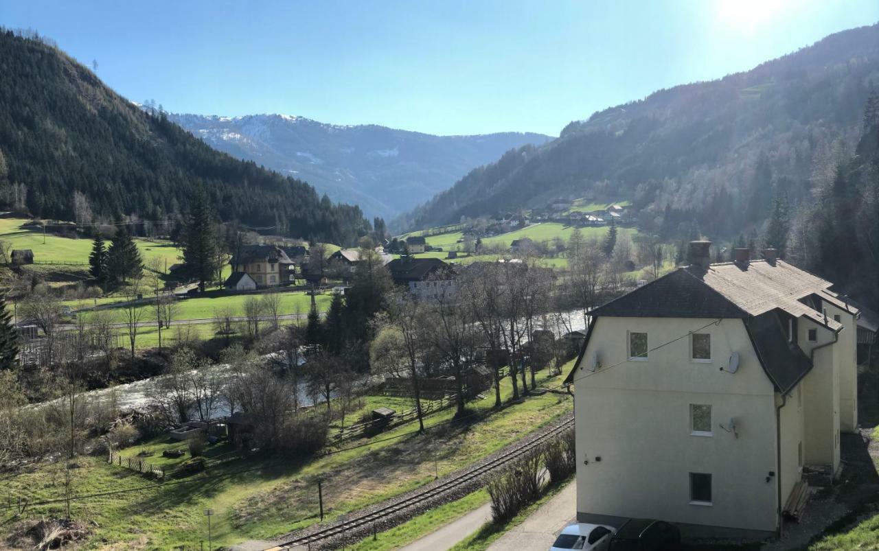 Riverside Ski Apartment Ramingstein エクステリア 写真